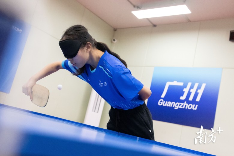 残特奥会乒乓球开赛,全国318名运动员同台竞技 残特奥会乒乓球开赛,全国318名运动员同台竞技