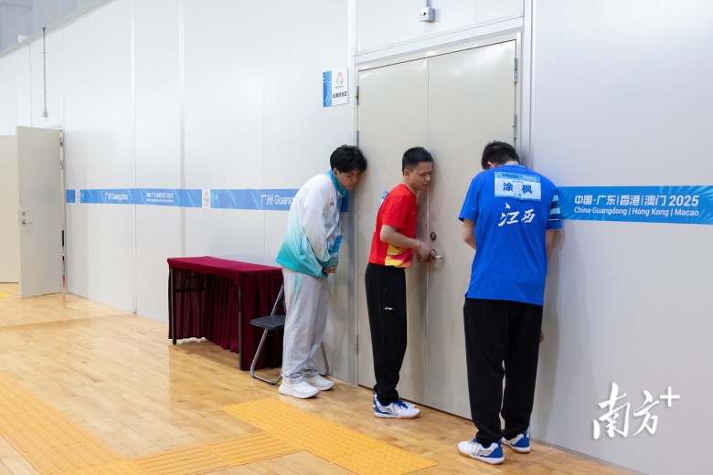 残特奥会乒乓球开赛,全国318名运动员同台竞技 残特奥会乒乓球开赛,全国318名运动员同台竞技