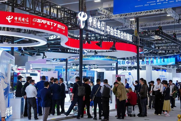 辰安科技五大公共安全新成果亮相2025数智科技生态大会 现场图片。(受访者供图)