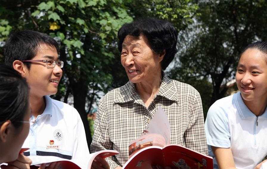 【“十五五”我所思·我所盼】滋兰树蕙，愿良师济济育栋梁