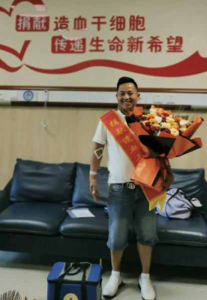 基层“排头兵”化身“希望英雄”