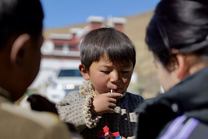 震后经年过，新居傍雪峰｜新春走基层