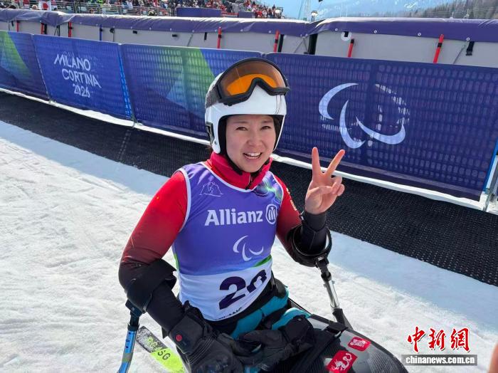 米兰冬残奥会:旗手刘思彤再获一铜