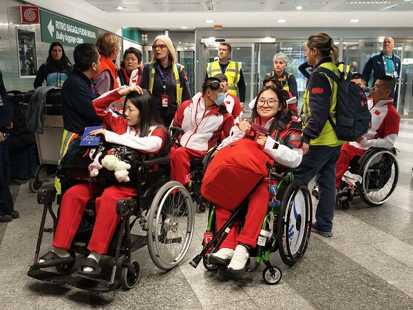 逐梦米兰冬残奥会,中国体育代表团抵达米兰
