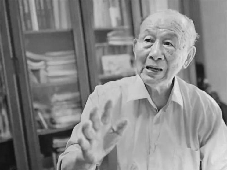 金属材料专家崔崑院士逝世
