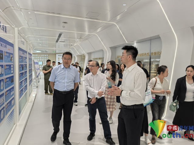 【数说绿色 智引发展】呼和浩特市以创新推动中国乳业自立自强 【数说绿色 智引发展】呼和浩特市以创新推动中国乳业自立自强