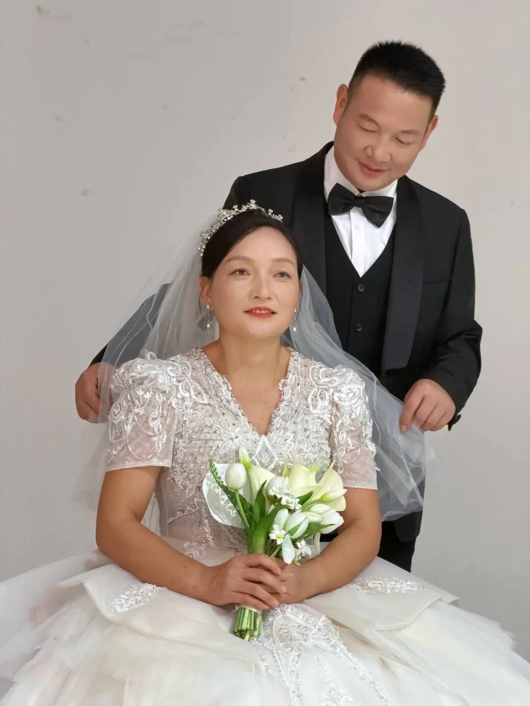 这张婚纱照,他们等了26年……