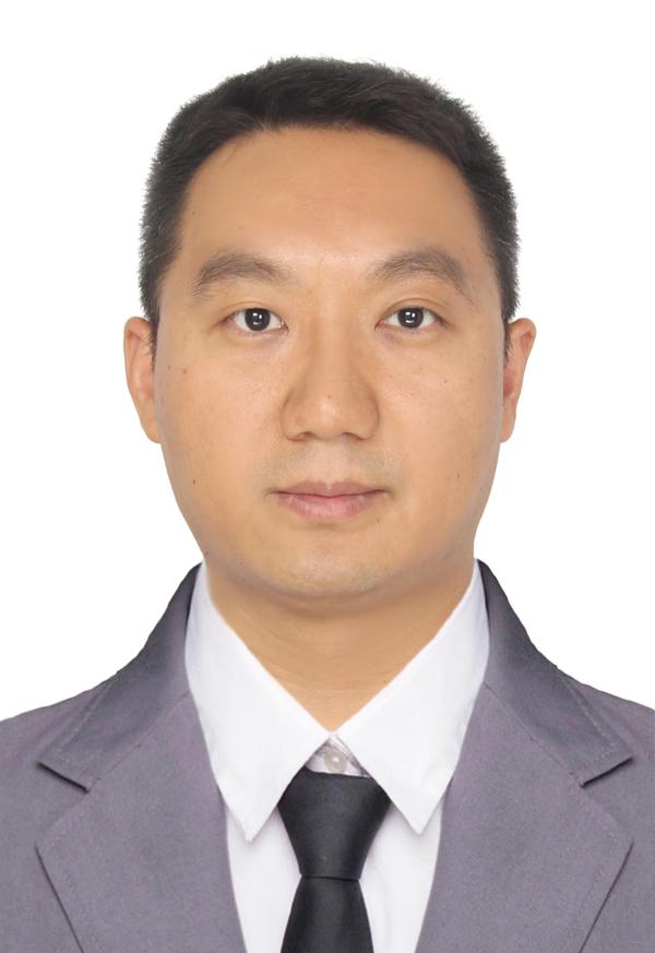 ​李朋波