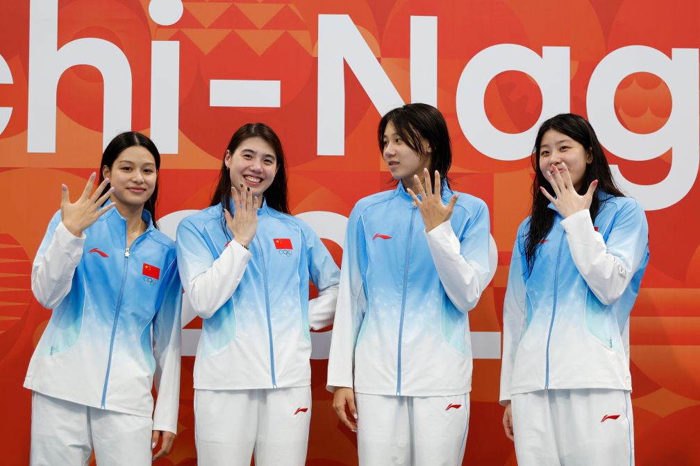 晨观亚运会丨“干饭哥”来了 女排再战泰国