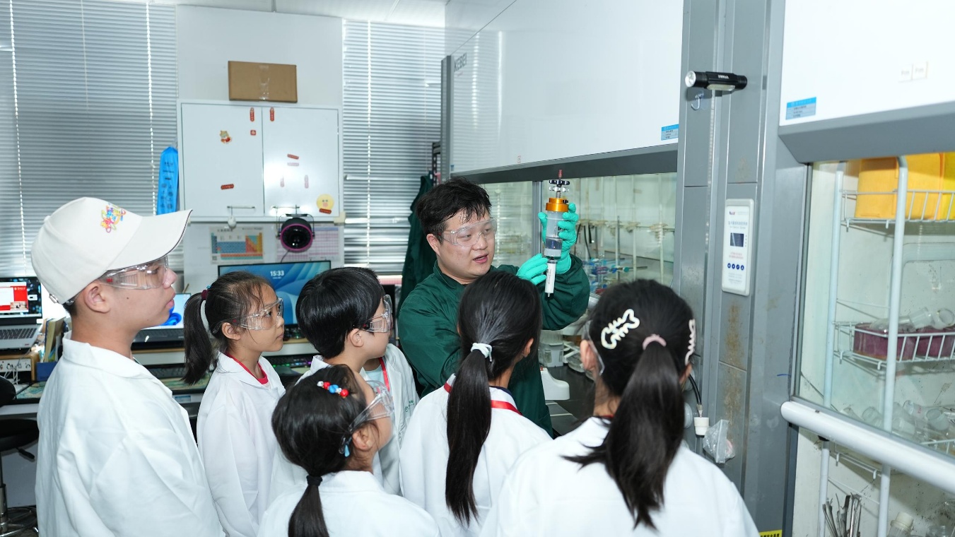 湖北省未来科学节：点燃青少年暑期科学梦