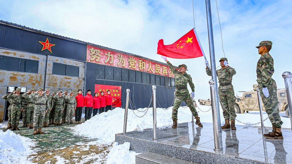 北京高校新时代立德树人工程创新实践专题报道 | 中国人民大学：步履踏山河 笃行育青春