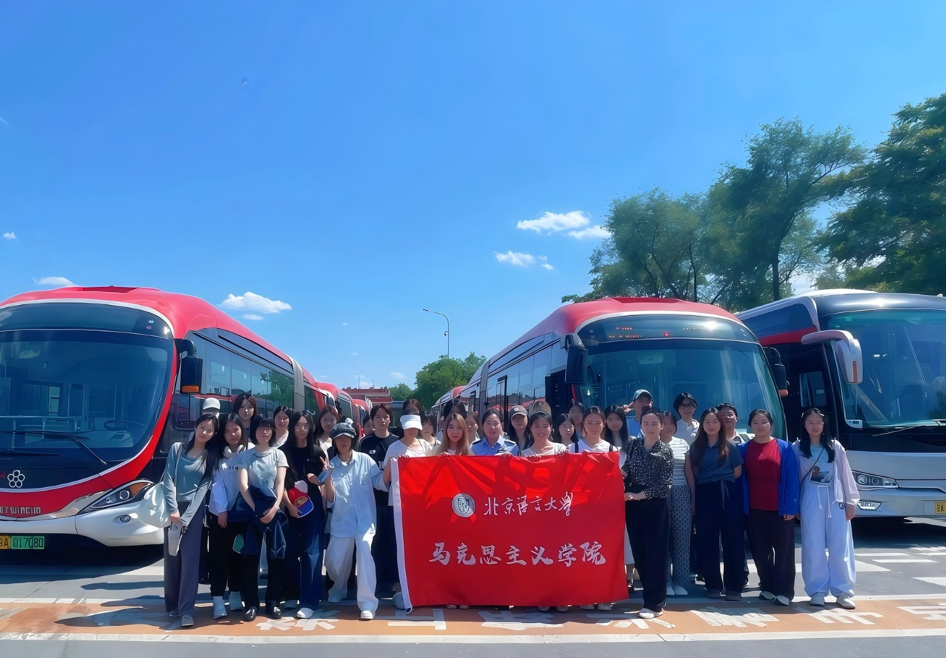 北京高校新时代立德树人工程创新实践专题报道|北京语言大学:打造中外青年文明互鉴的实景课堂 北京高校新时代立德树人工程创新实践专题报道|北京语言大学:打造中外青年文明互鉴的实景课堂