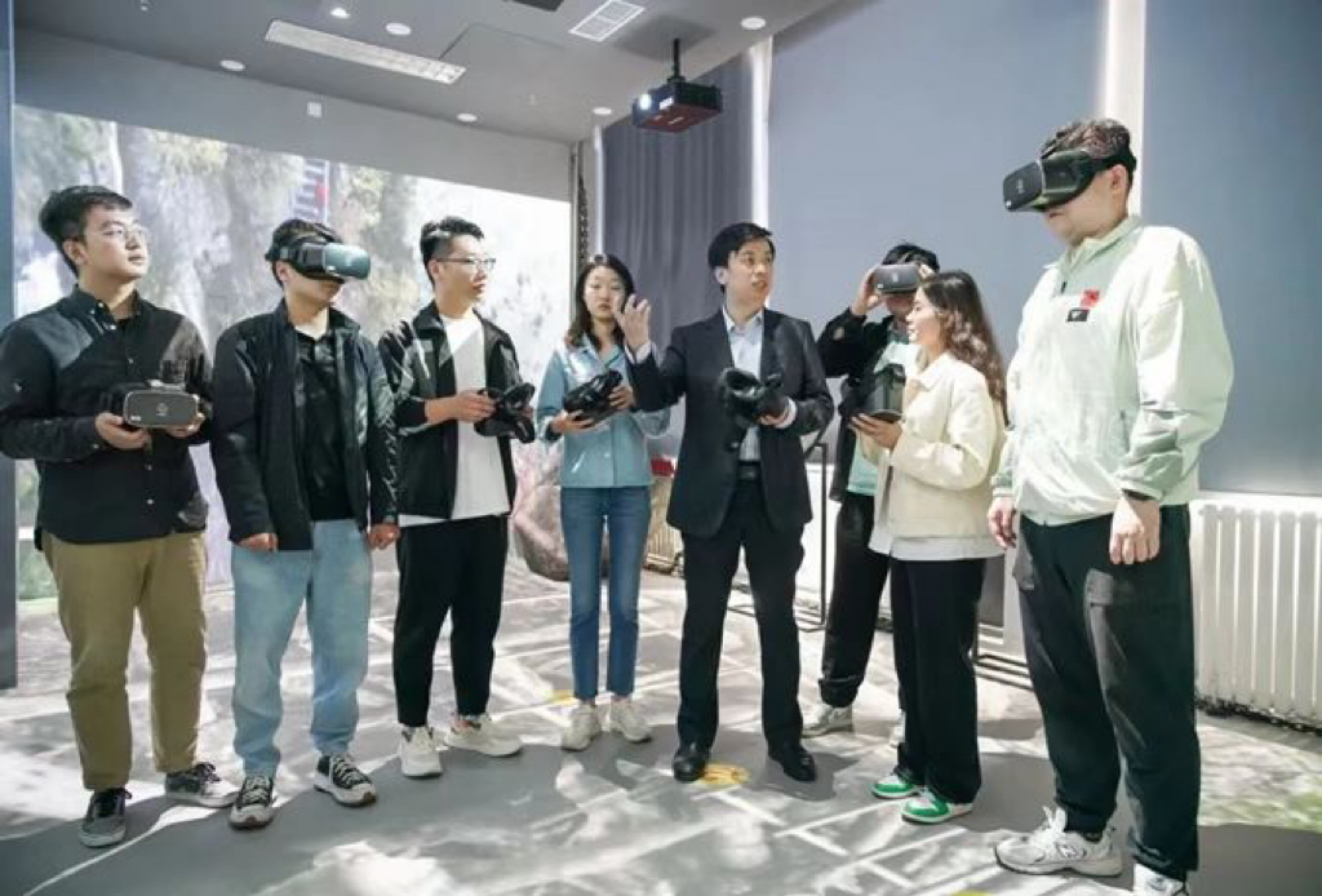 北京高校新时代立德树人工程创新实践专题报道|北京理工大学:让理论在数字场景中可触可感 北京高校新时代立德树人工程创新实践专题报道|北京理工大学:让理论在数字场景中可触可感