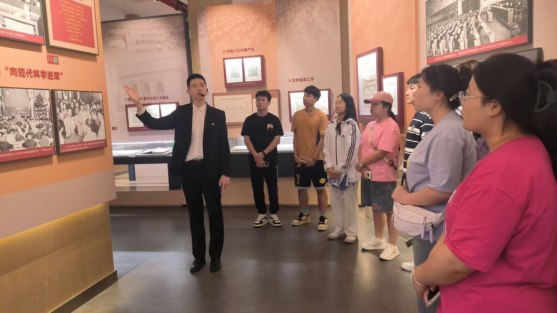 北京高校新时代立德树人工程创新实践专题报道|北京工业大学耿丹学院:模拟政协工作室,让青年学子在亲历中读懂“全过程人民民主” 北京高校新时代立德树人工程创新实践专题报道|北京工业大学耿丹学院:模拟政协工作室,让青年学子在亲历中读懂“全过程人民民主”