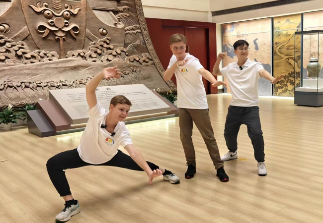 当世界少年遇见中国味道 中华网《青衿问道·文脉传承》专题报道 | 当世界少年遇见中国味道