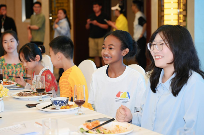 当世界少年遇见中国味道 中华网《青衿问道·文脉传承》专题报道 | 当世界少年遇见中国味道