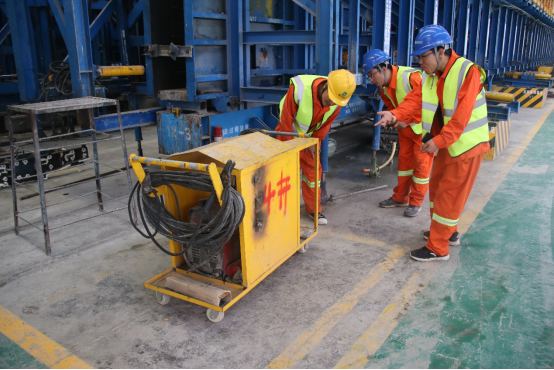 杭绍甬高速杭绍段项目部开展安全隐患“来找茬”技能比武活动 杭绍甬高速杭绍段项目部开展安全隐患“来找茬”技能比武活动