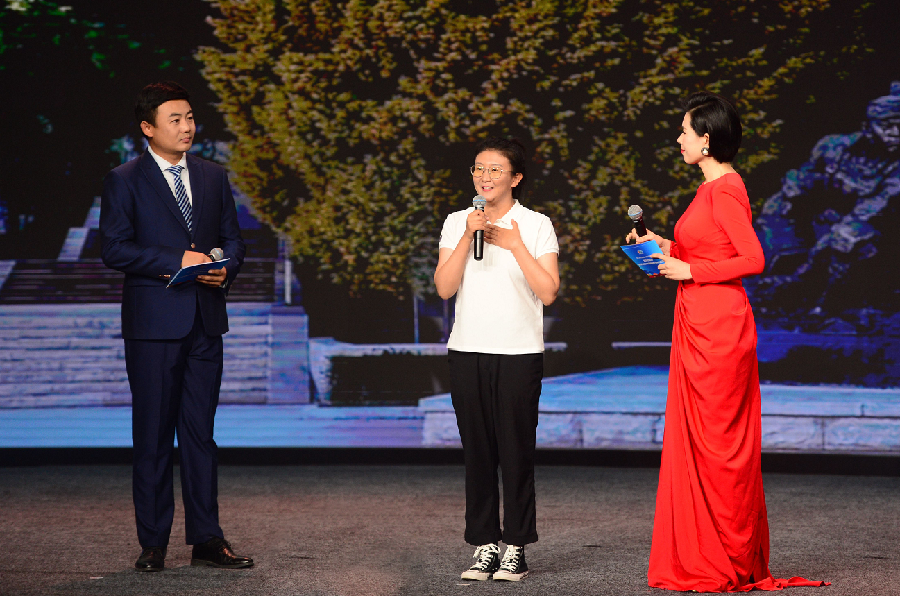 海陀儿女共庆建党百年，长城脚下喜迎冬奥盛会！京张两地携手共迎冬奥会倒计时200天