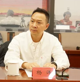 以德艺双馨丰满雄伟的人格 把北京故事讲得愈来愈精彩——北京市广播电视局召开播音主持座谈会 以德艺双馨丰满雄伟的人格 把北京故事讲得愈来愈精彩——北京市广播电视局召开播音主持座谈会