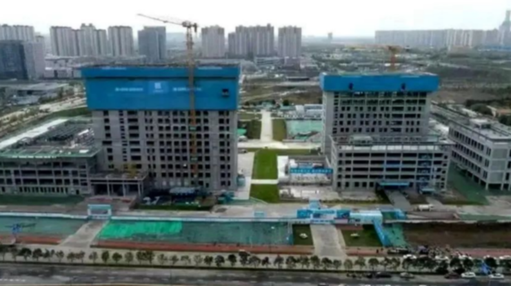 陕西西咸新区沣东新城两重点项目封顶