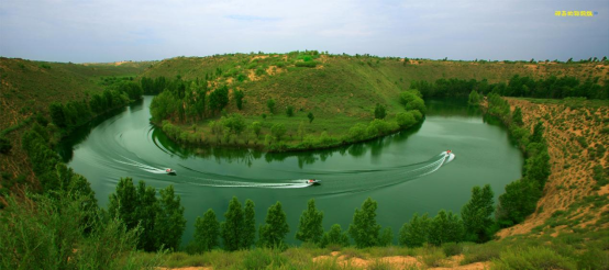 绿色奇迹:鄂尔多斯的生态与生活 绿色奇迹:鄂尔多斯的生态与生活
