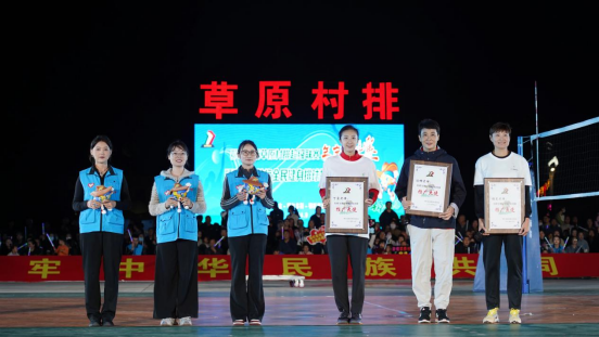 魅力都市与多彩四季:鄂尔多斯的现代活力与自然之美 魅力都市与多彩四季:鄂尔多斯的现代活力与自然之美