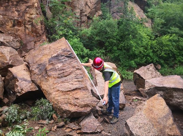 北京市地勘院全力以赴做好强降雨期间地质灾害防范应对