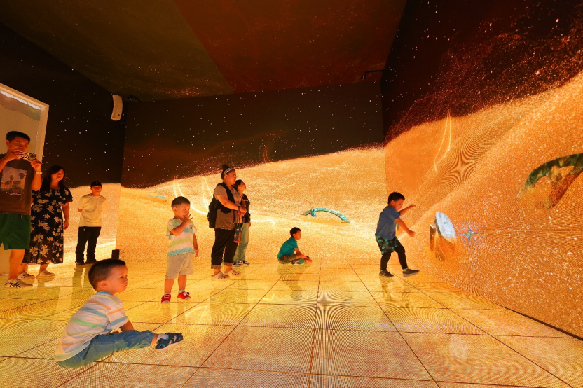 北京超高清视听·行｜科技魔法棒，如何点“靓”文化新时空？