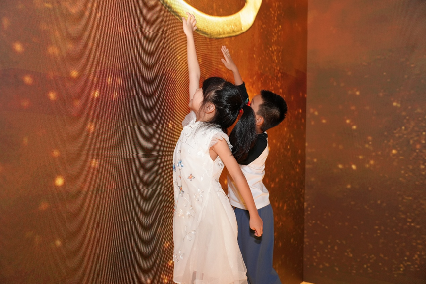 北京超高清视听·行｜“视听奇境”来到河北，为石家庄送上文化与科技融合“套餐”