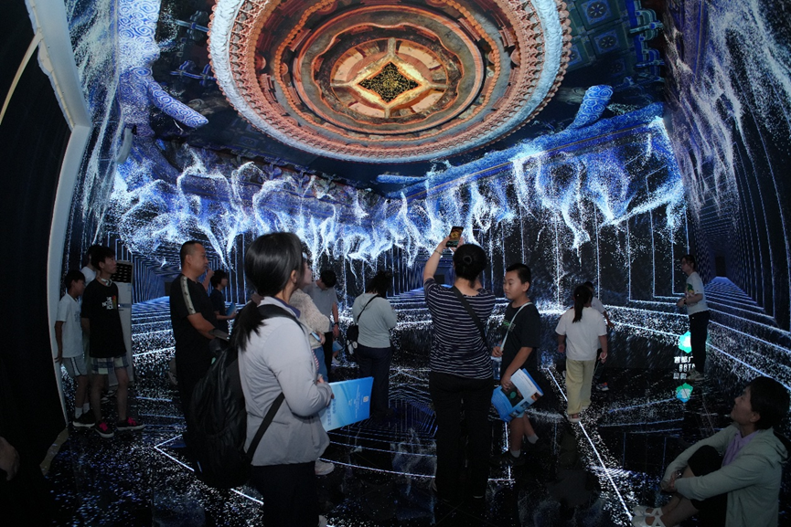 北京超高清视听·行｜“视听奇境”来到河北，为石家庄送上文化与科技融合“套餐”