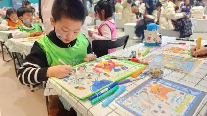 《疯狂动物城2》内地票房突破21亿,不只抢票还抢胡萝卜桶! 《疯狂动物城2》内地票房突破21亿,不只抢票还抢胡萝卜桶!