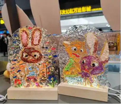 《疯狂动物城2》内地票房突破21亿,不只抢票还抢胡萝卜桶! 《疯狂动物城2》内地票房突破21亿,不只抢票还抢胡萝卜桶!