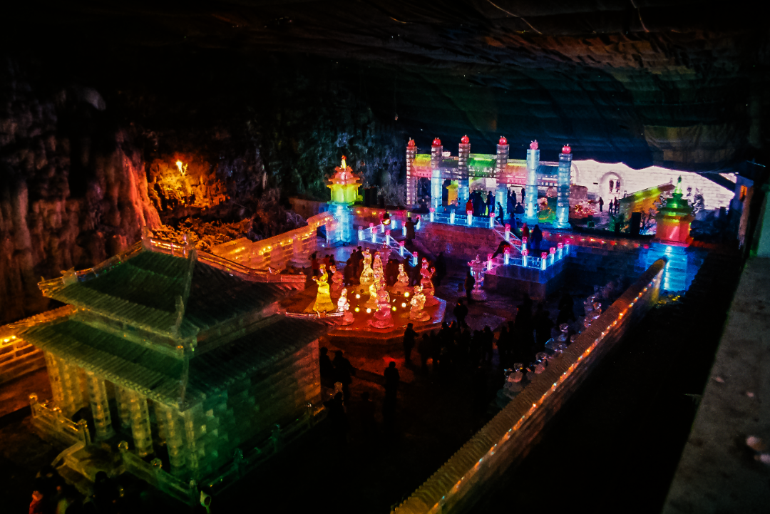 一波“回忆杀”,你看过80年代的冰灯吗? 1987年1月29姚德强 (3).BMP