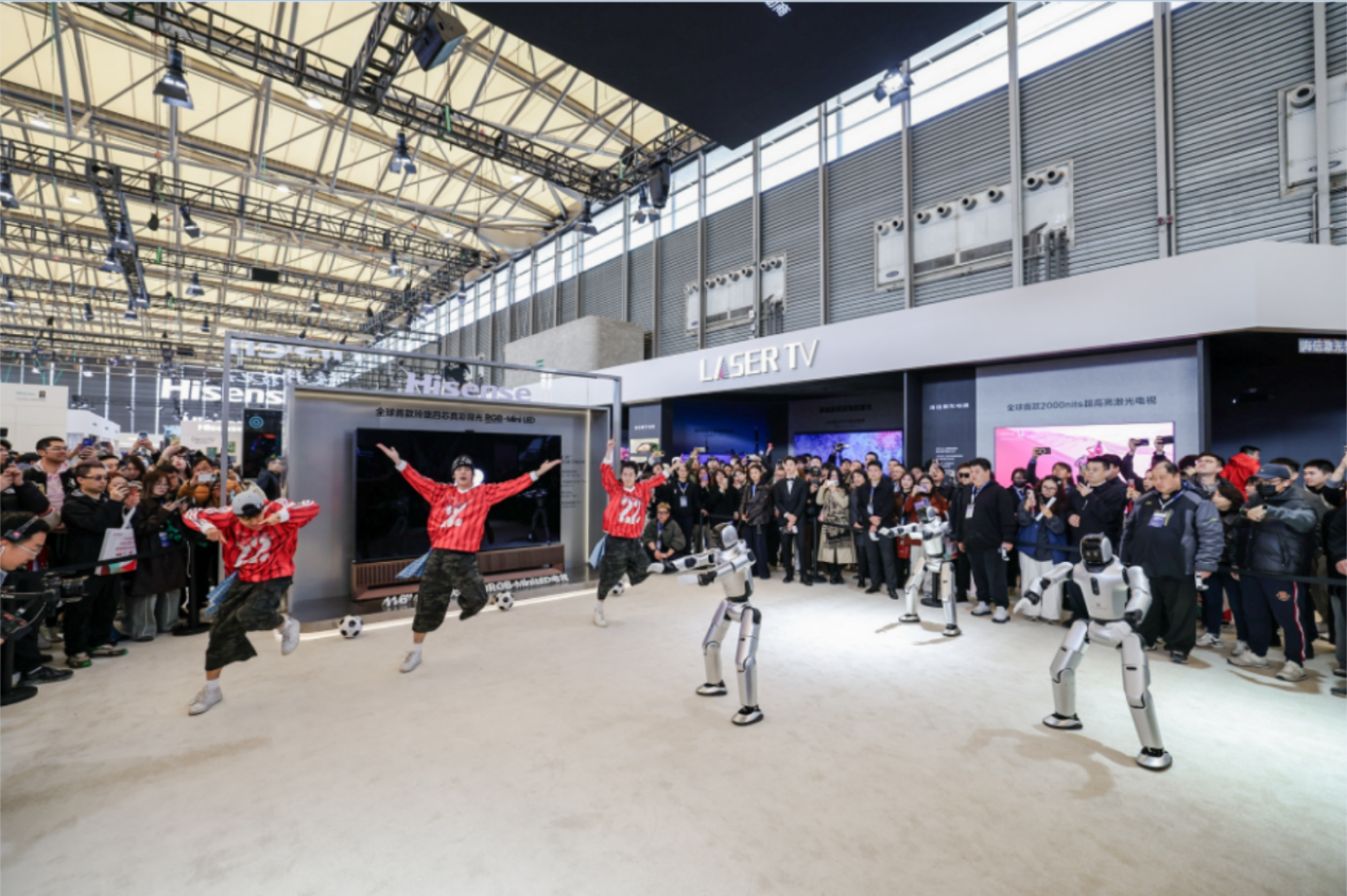 海信携三大硬核技术亮相AWE2026