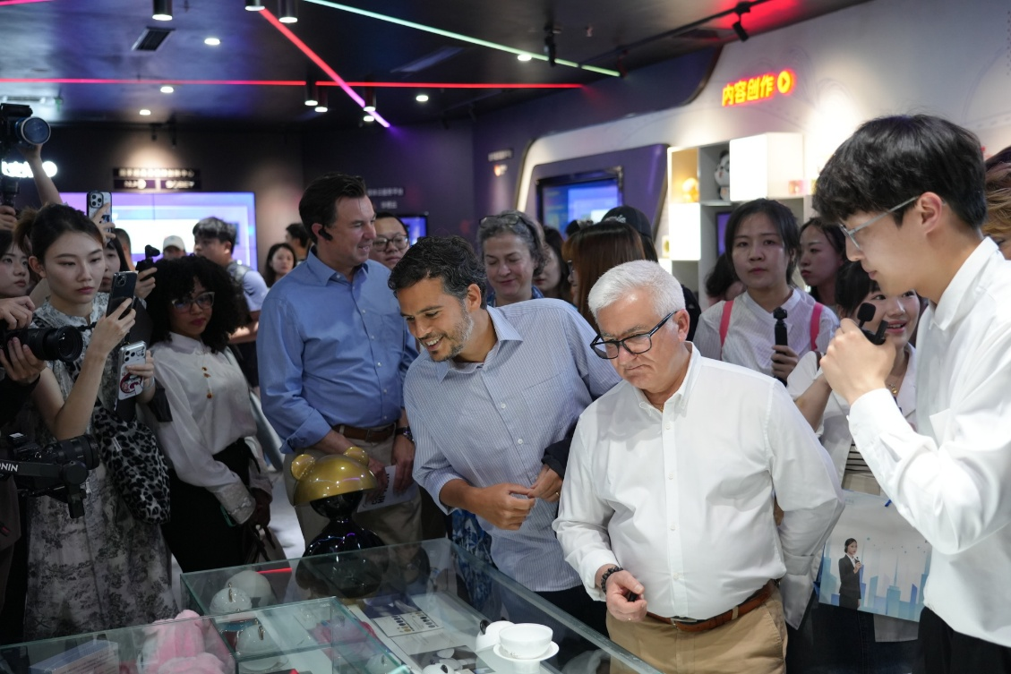 一城对话,万象共生——从成都出发,遇见城市更美好的未来 一城对话,万象共生——从成都出发,遇见城市更美好的未来