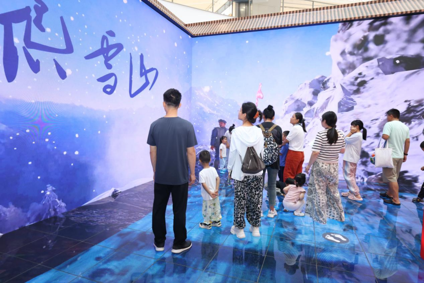 北京超高清视听·行|超高清视听奇境落地万象汇,首都公共文化新场景激发假日活力