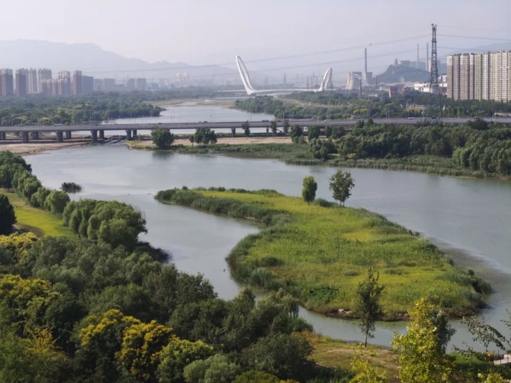 一条绿道,串起山水城 一条绿道,串起山水城