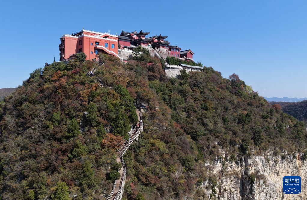 河南云台山:重阳将至 登高揽胜正当时