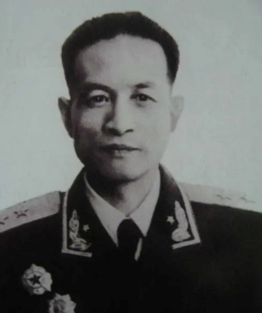 长征路上的科技力量 | 王诤:半部电台起家,一生征战为民 长征路上的科技力量 | 王诤:半部电台起家,一生征战为民